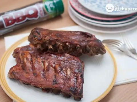 Baked ribs with barbecue sauce