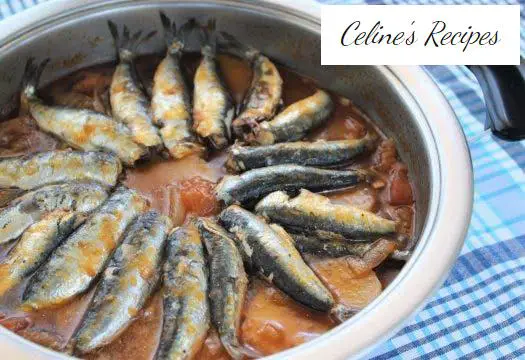 Seafood stew of sardines or xoubas