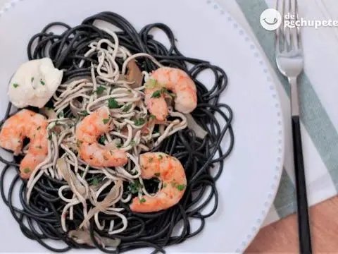 Spaghetti al nero di Sepia with baby eels and prawns