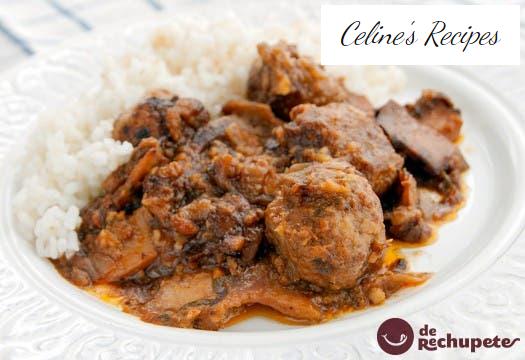 Meatloaf with cuttlefish. Mandonguilles amb sipia