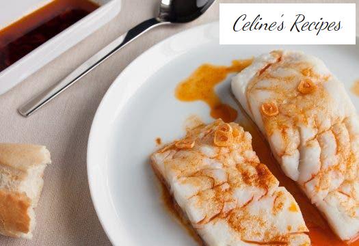 Cod with garlic and paprika sauce