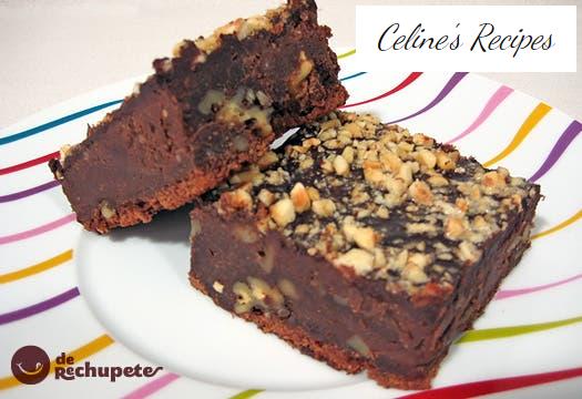 Chocolate brownies with walnuts and hazelnuts