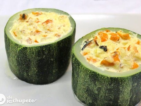 Courgettes stuffed with mussels