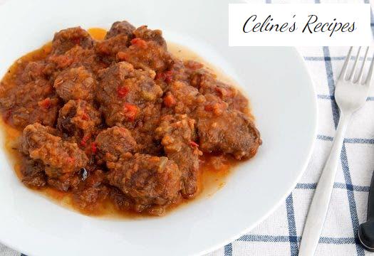 Stewed meat with tomato