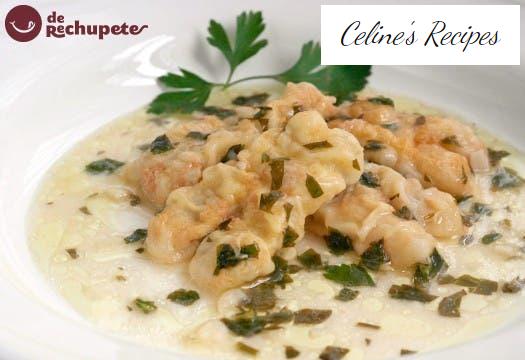 Cocochas or Kokotxas of cod in green sauce