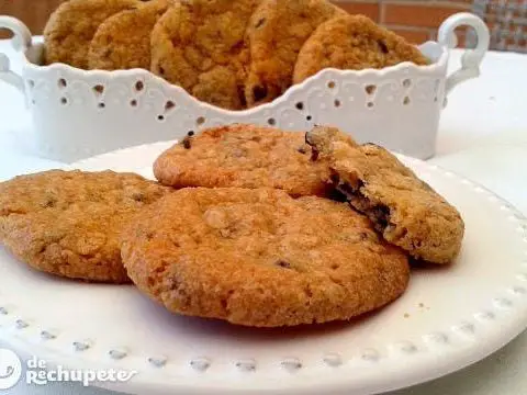 Chocolate cookies or biscuits