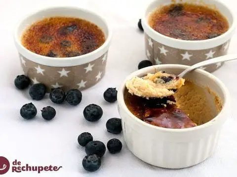 Xixona nougat creme brulee with blueberries