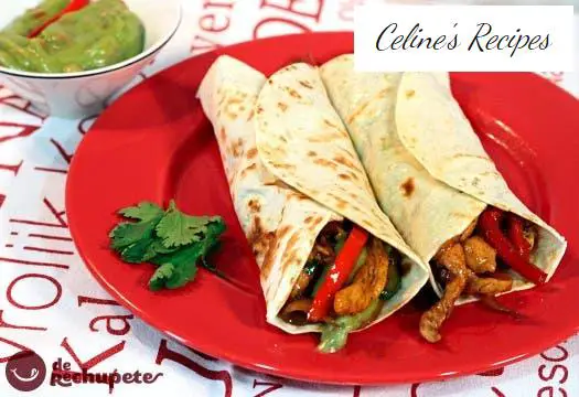 Mexican chicken fajitas with vegetables. Chicken fajitas