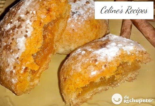 Apple filled biscuits. Milopitakia