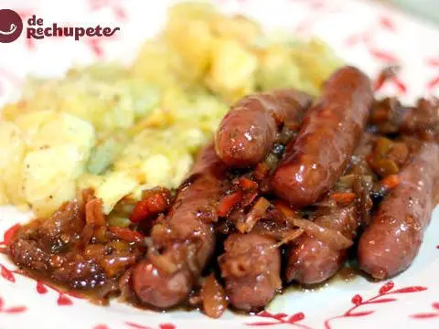 Sausages or sausages in wine