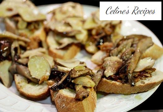 Boletus edulis and caramelized onion toasts