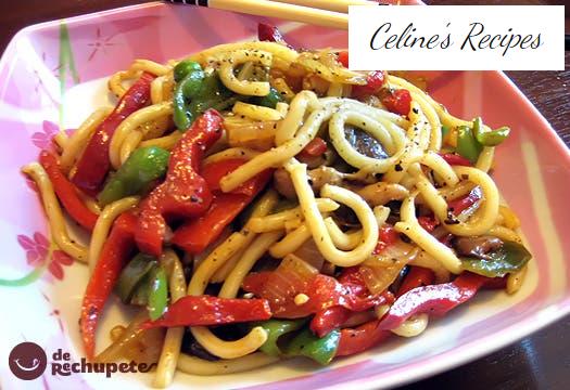 Japanese noodles (Udon Noodle) with chicken curry