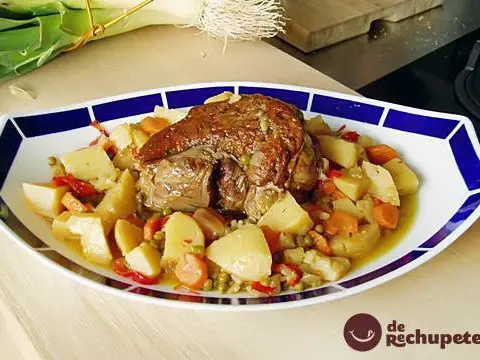 Jarrete or Xarrete stew of Galician beef