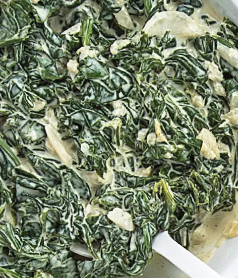 Exquisite creamy spinach
