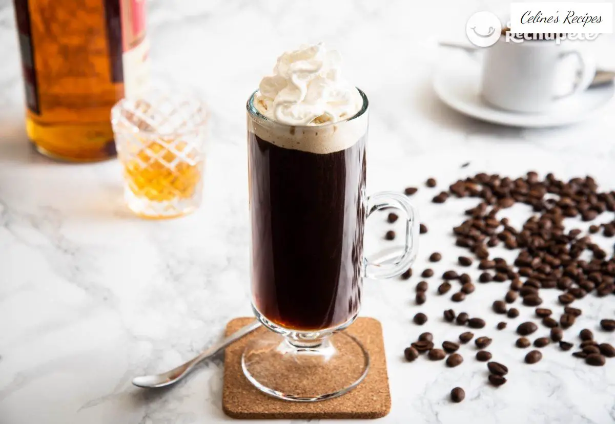 How to make an Irish coffee. Recipe for the authentic Irish coffee cocktail