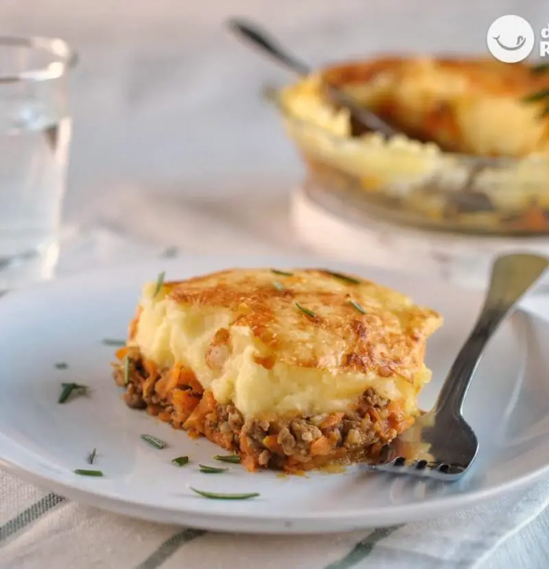 Traditional British Meat Pie